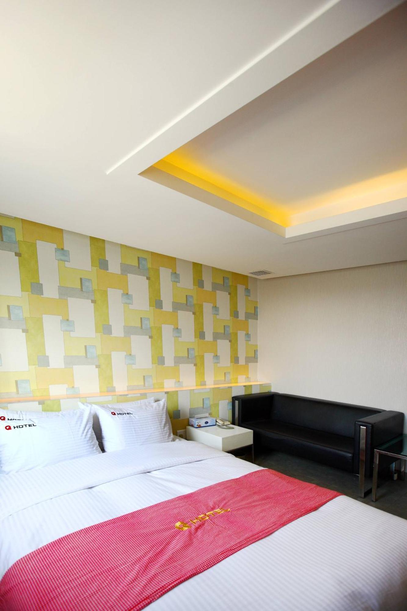คิว โฮเต็ล Hotel พาจู ภายนอก รูปภาพ