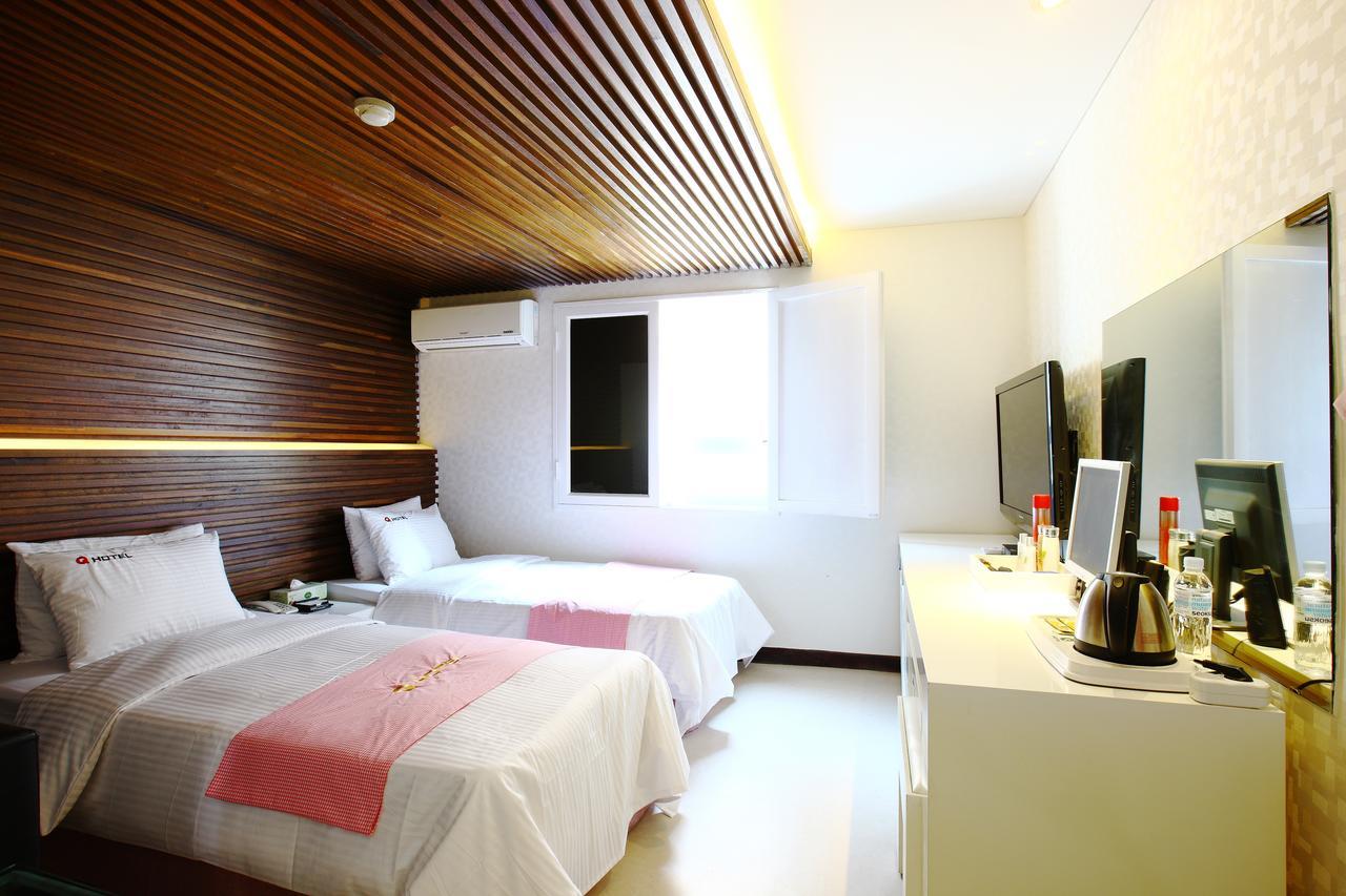 คิว โฮเต็ล Hotel พาจู ภายนอก รูปภาพ