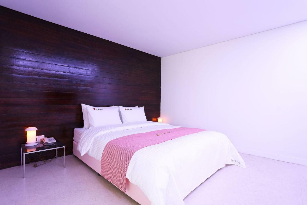 คิว โฮเต็ล Hotel พาจู ภายนอก รูปภาพ